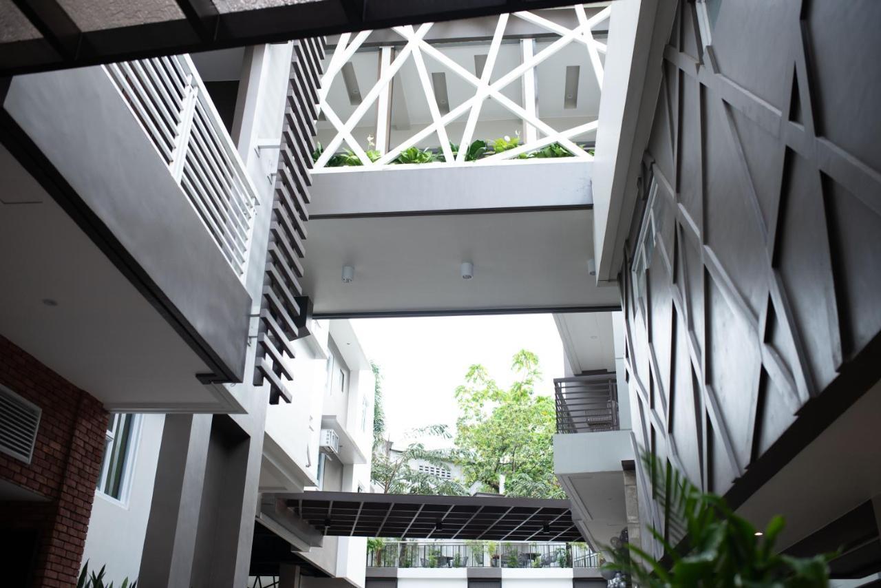 Hotel Areca Legazpi City Exteriör bild